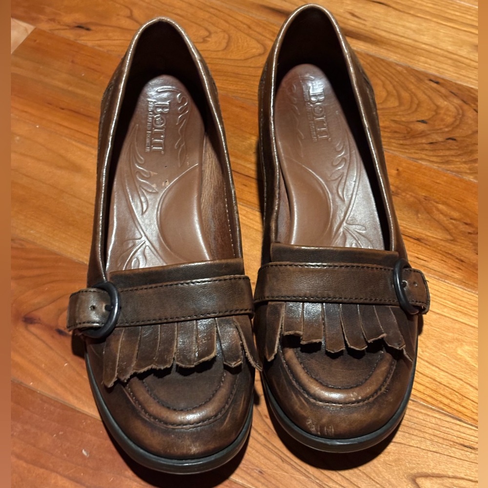 Born Lissette Brown Leather Flats with Kiltie Fringe Size 7.5 - Picture 2 of 10